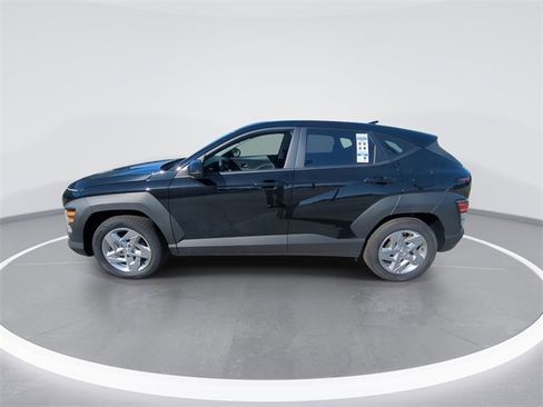 New 2026 Hyundai Kona SE image 5