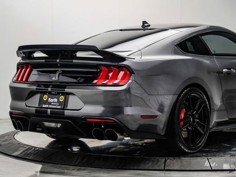 Used 2020 Ford Mustang Shelby GT500 w/ Technology Package RWD image 18