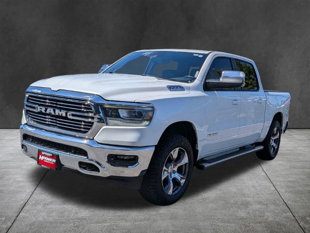 Used 2023 RAM 1500 Laramie AWD/4WD image 9