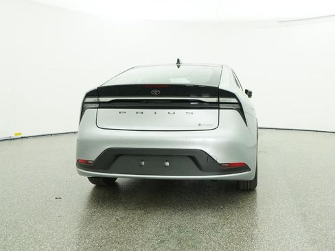 New 2026 Toyota Prius Plug-In Hybrid FWD image 44