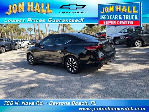 Used 2024 Nissan Sentra SV w/ SV Premium Package image 7