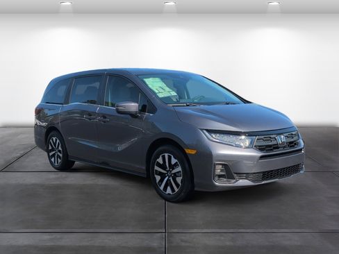 New 2026 Honda Odyssey EX-L image 2