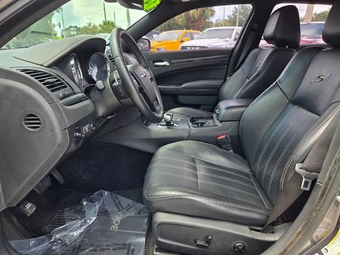 Used 2014 Chrysler 300 S w/ Light Group RWD image 11