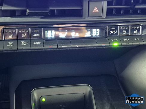 Used 2025 Toyota Crown XLE image 23