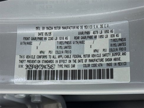 Used 2025 MAZDA MAZDA3 s image 28
