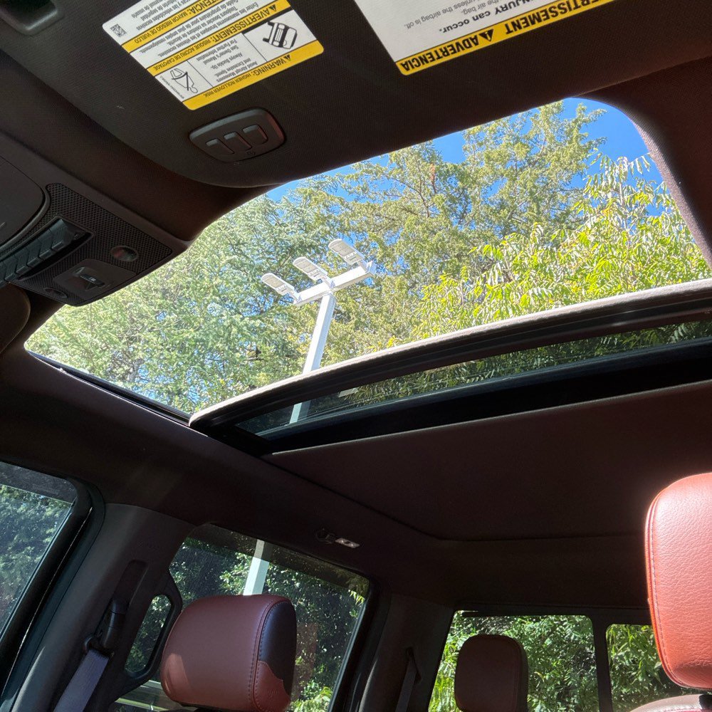Used 2021 Ford F250 King Ranch w/ King Ranch Ultimate Package AWD/4WD image 25