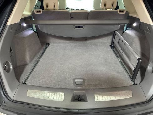 Used 2018 Cadillac XT5 Premium Luxury FWD image 23