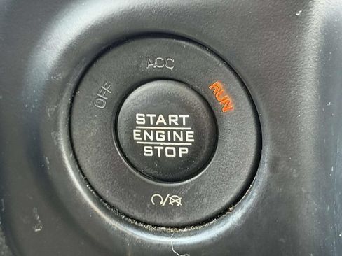 Used 2021 Jeep Wrangler Unlimited Sport AWD/4WD image 8