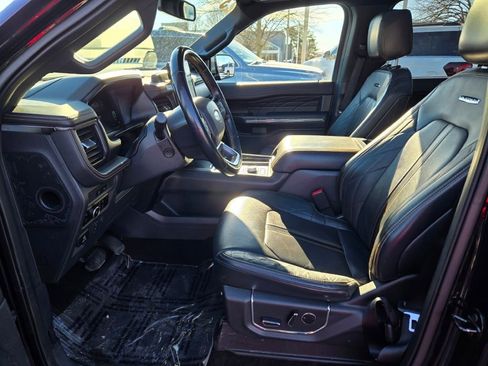 Used 2023 Ford Expedition Platinum image 23