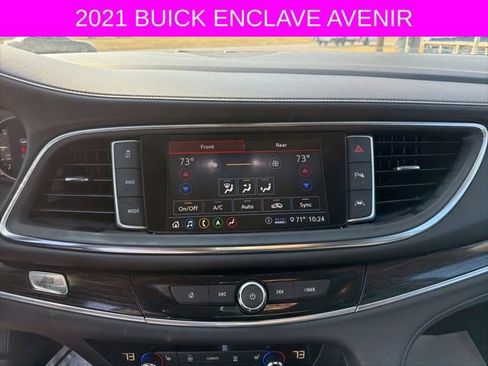 Used 2021 Buick Enclave Avenir w/ Avenir Technology Package image 19