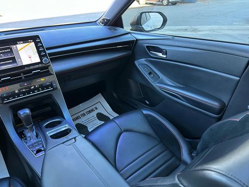 Used 2021 Toyota Avalon TRD image 36