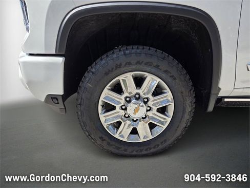 New 2026 Chevrolet Silverado 2500 High Country w/ High Country Premium Package image 13