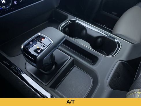 Certified 2025 Chevrolet Silverado 1500 ZR2 w/ Technology Package AWD/4WD image 8