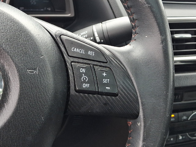 Used 2016 MAZDA MAZDA3 i Grand Touring FWD image 8