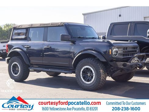 Used 2021 Ford Bronco 4-Door w/ Sasquatch Package AWD/4WD image 1