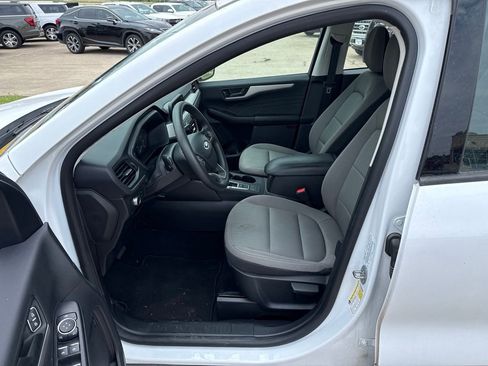 Used 2022 Ford Escape S AWD/4WD image 19