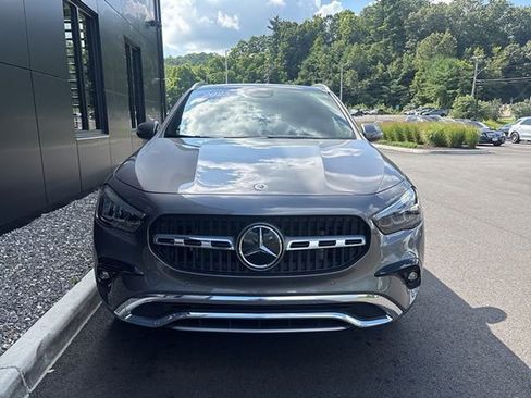 Used 2025 Mercedes-Benz GLA 250 4MATIC image 8