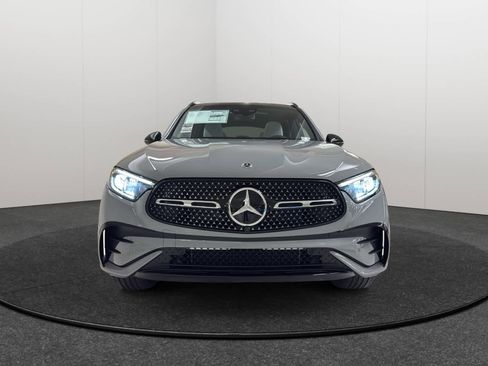 New 2026 Mercedes-Benz GLC 300 4MATIC image 2