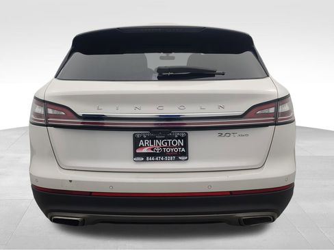 Used 2019 Lincoln Nautilus Reserve w/ Driver Assistance Package image 5