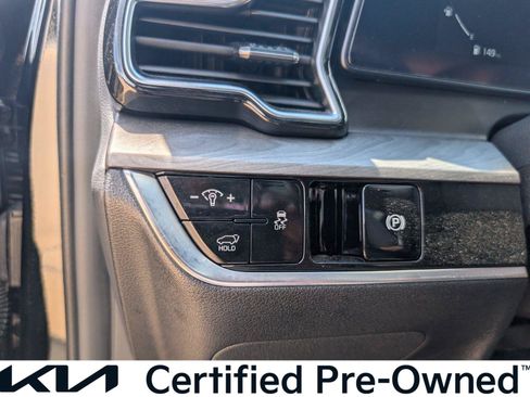 Used 2024 Kia Sportage X-Pro AWD/4WD image 32