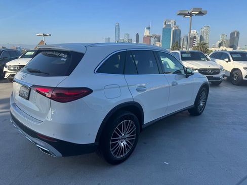 Certified 2026 Mercedes-Benz GLC 300 image 3