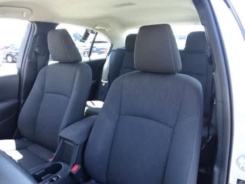 Used 2023 Toyota Corolla LE FWD image 19