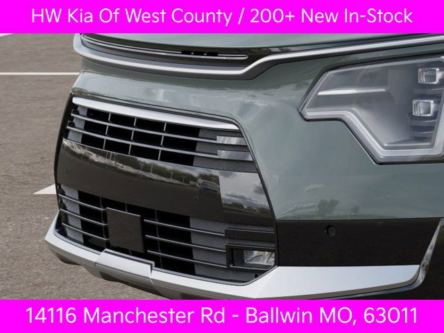 New 2025 Kia Niro SX Touring FWD image 12