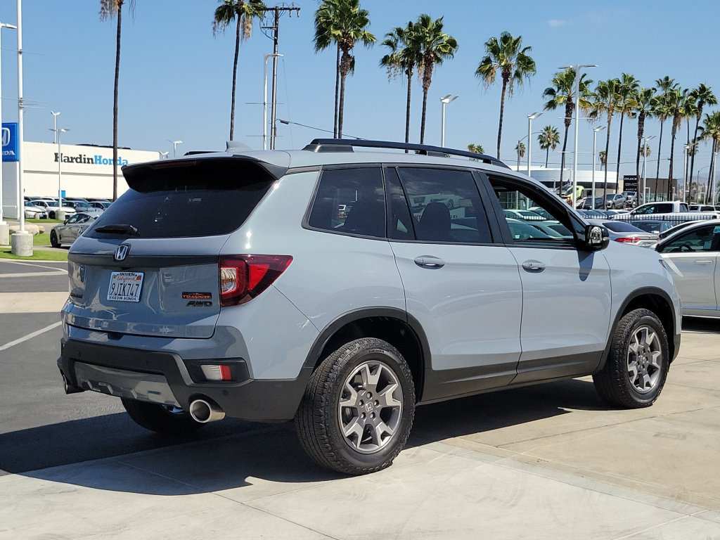 Certified 2023 Honda Passport TrailSport image 5