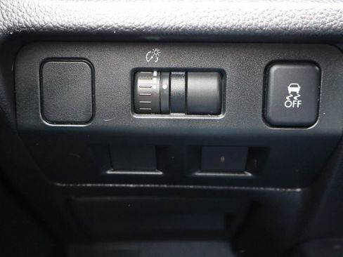 Used 2015 Subaru Forester 2.5i image 28