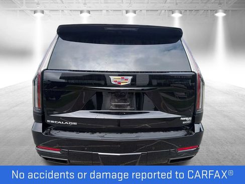Used 2025 Cadillac Escalade Sport Platinum AWD/4WD image 4