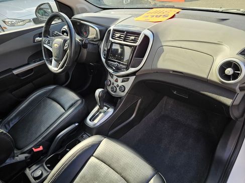 Used 2019 Chevrolet Sonic Premier image 10