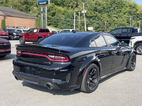 Used 2021 Dodge Charger SRT Hellcat RWD image 3