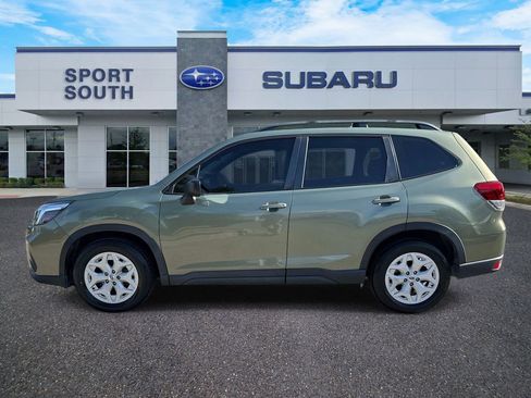 Used 2021 Subaru Forester AWD/4WD image 7