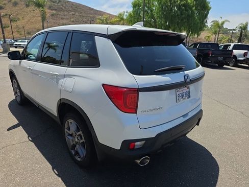 Used 2023 Honda Passport EX-L image 3