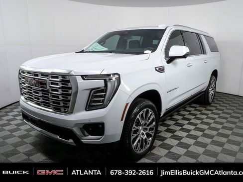 New 2026 GMC Yukon XL Denali w/ Sun & Power Step Package AWD/4WD image 28