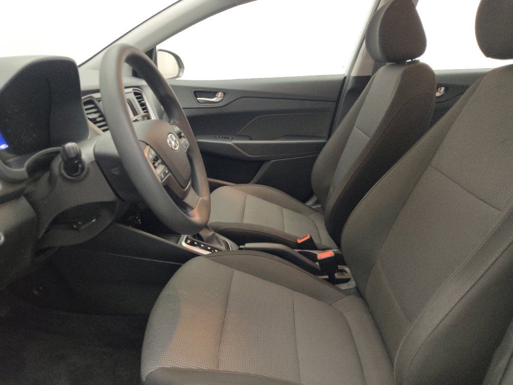 Used 2019 Hyundai Accent SE FWD image 17