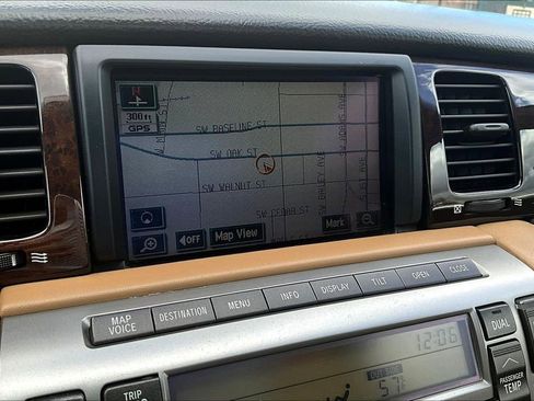 Used 2007 Lexus SC 430 Convertible RWD image 29