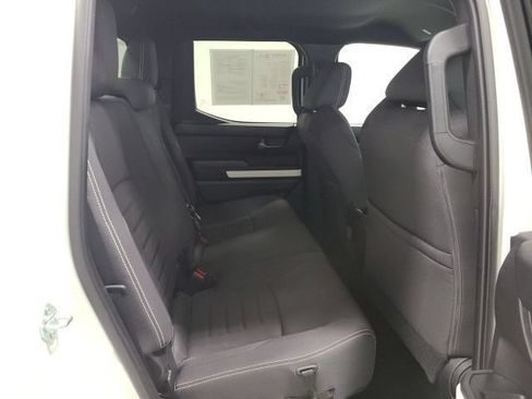 Used 2024 Toyota Tacoma TRD Off-Road AWD/4WD image 14