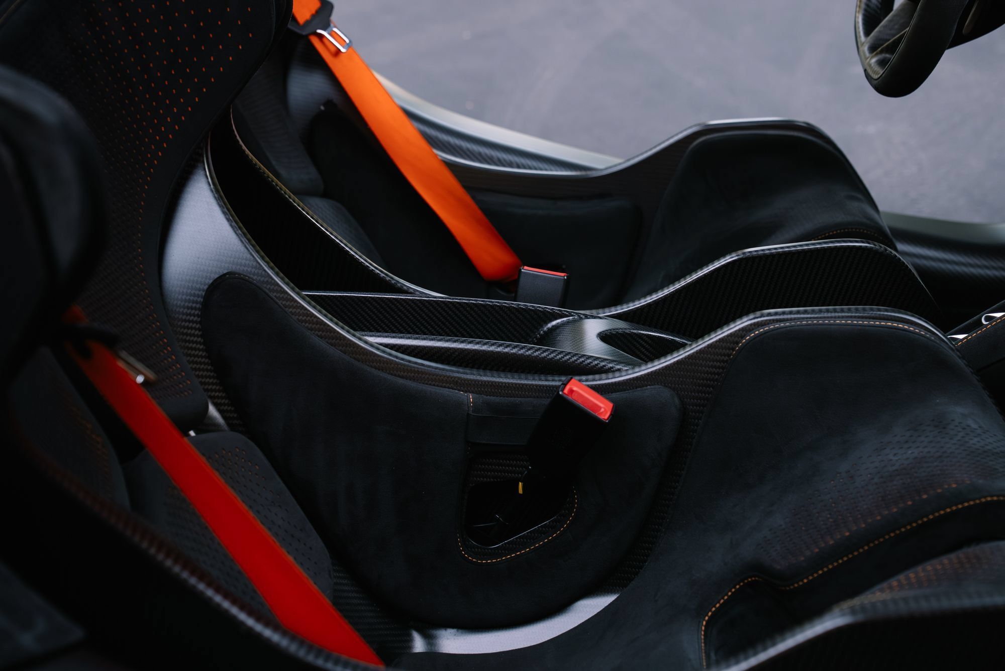 Used 2021 McLaren 765LT RWD image 14