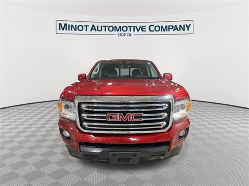 Used 2015 GMC Canyon SLE image 3