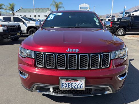 Used 2021 Jeep Grand Cherokee Limited image 3