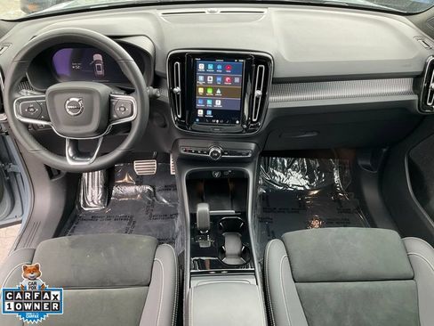 Used 2022 Volvo XC40 P8 Recharge Plus AWD/4WD image 40