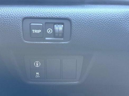 Used 2019 Honda Accord LX image 27