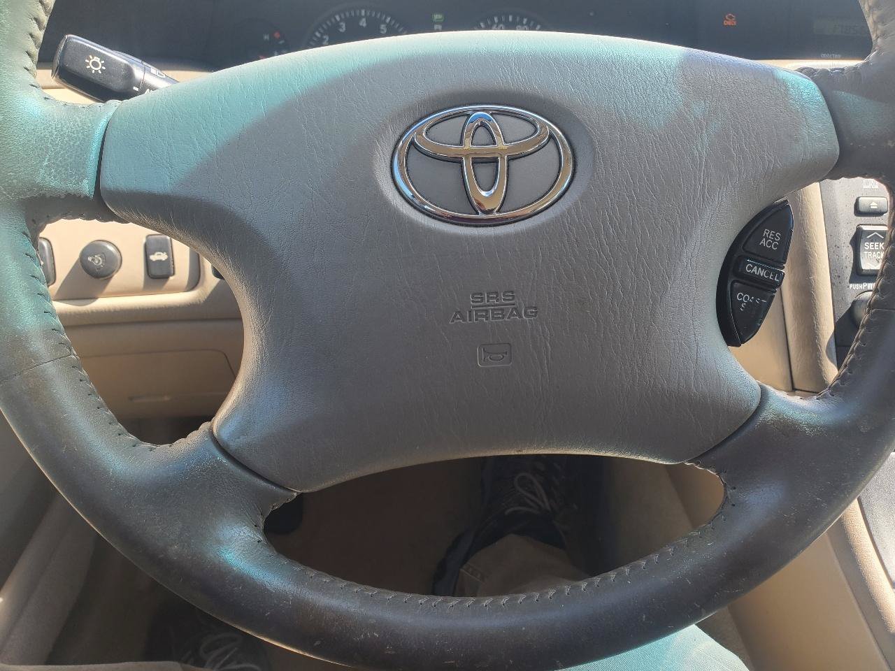 Used 2003 Toyota Avalon XL w/ Luxury Pkg FWD image 15