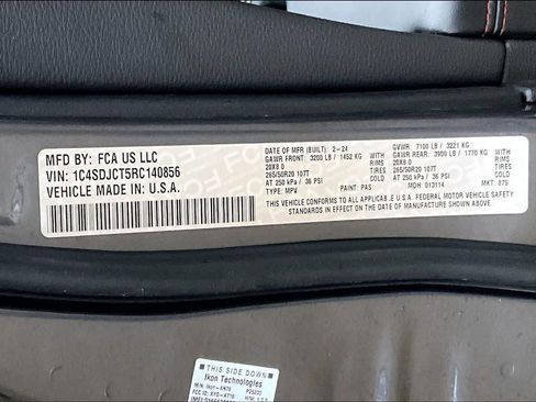 Used 2024 Dodge Durango R/T w/ Blacktop Package image 32