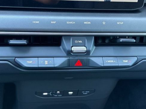 New 2026 Kia EV9 Wind AWD/4WD image 26
