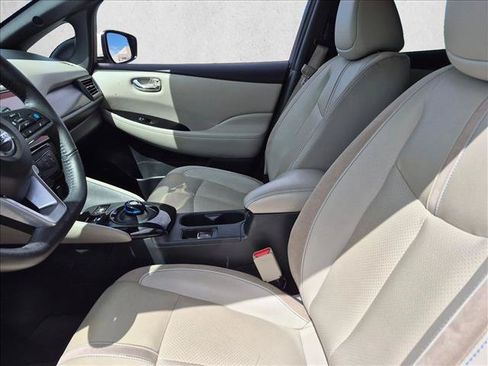 Used 2020 Nissan Leaf SL Plus w/ Protection Package FWD image 14