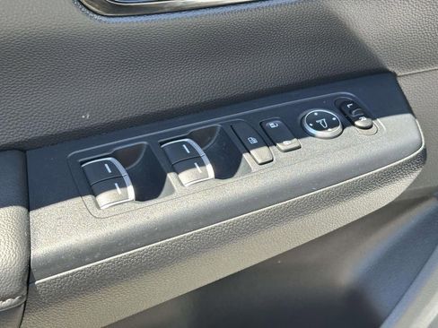 Used 2023 Honda CR-V EX-L image 15