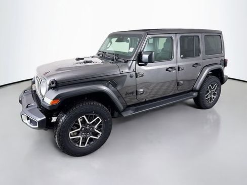 New 2026 Jeep Wrangler Unlimited Sahara AWD/4WD image 3