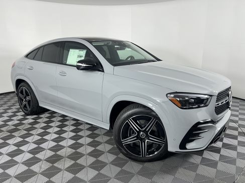 New 2026 Mercedes-Benz GLE 450 4MATIC Coupe image 2